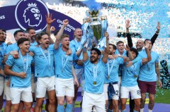 青春风暴！曼联4-2埃弗顿，加纳乔梅开二度，梅努世界波。